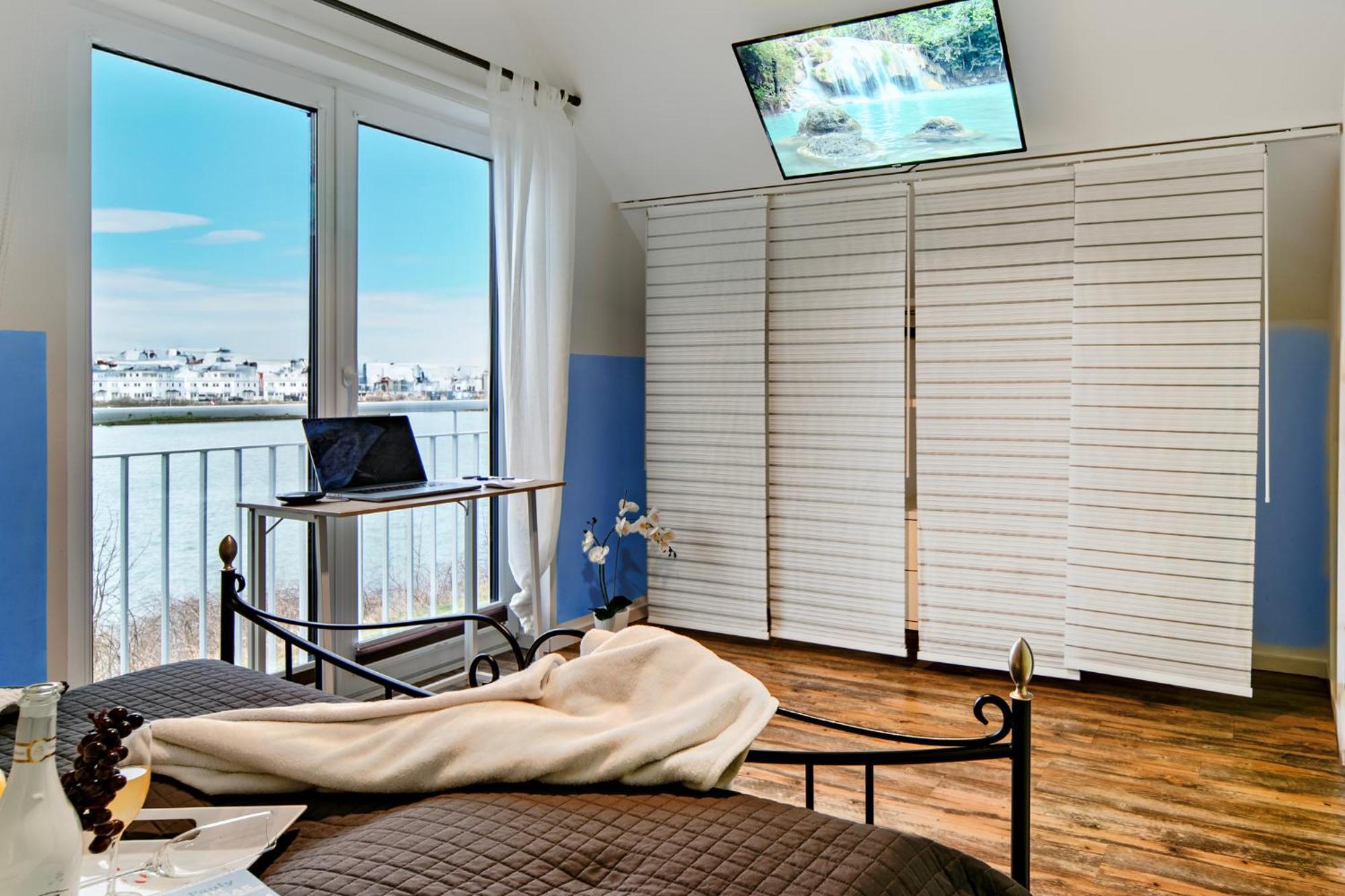 Ferienhaus Lieblingsplatz By Seeblick Ferien Oro, Direkte Wasserlage,Sauna,Kamin 올페니츠 외부 사진